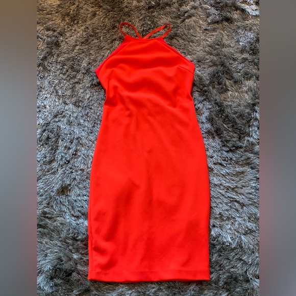🧡bebe Strappy Stretch Dress✨Medium🧡Comfy MIDI ✨ - Picture 1 of 2